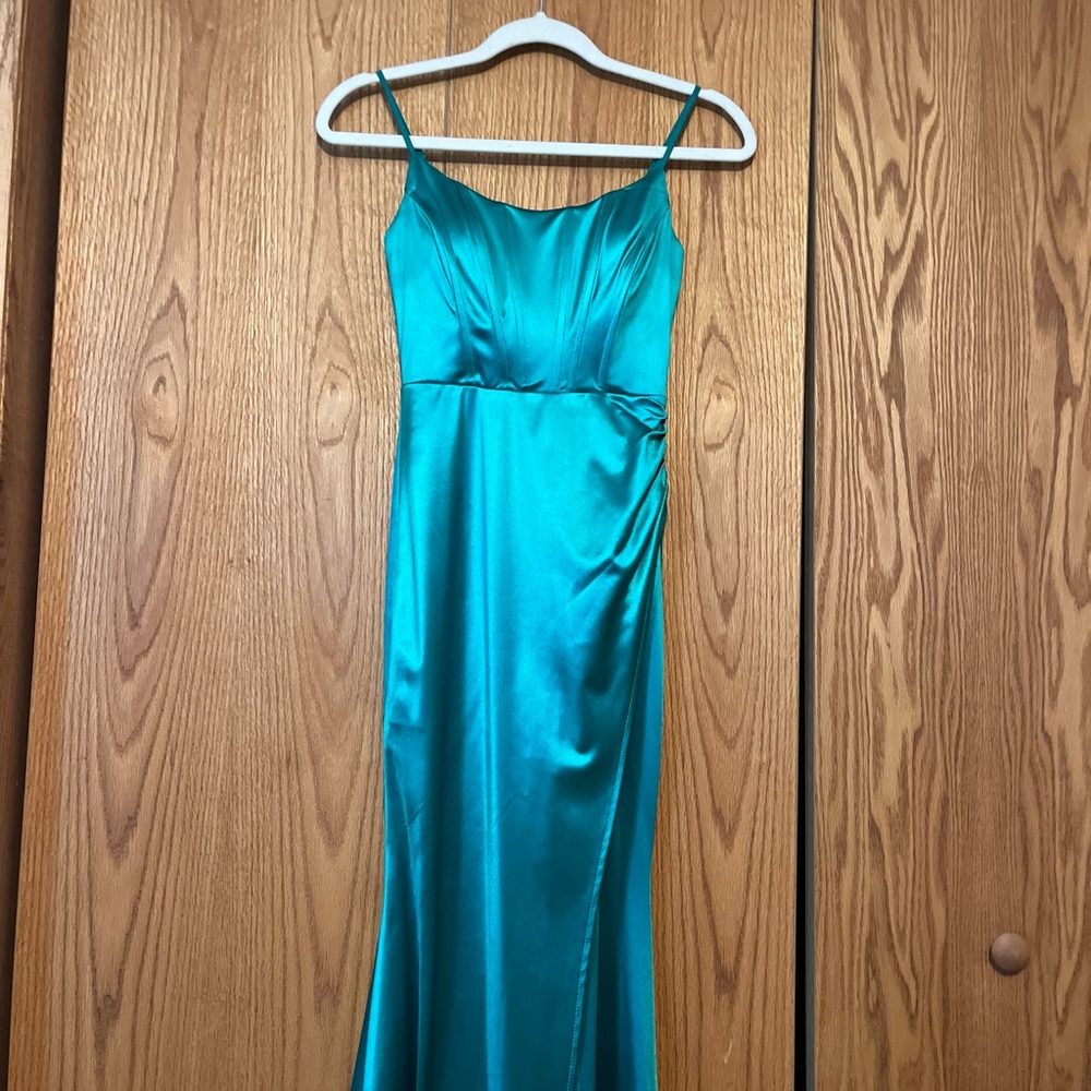 B. Smart Turquoise Satin Dress